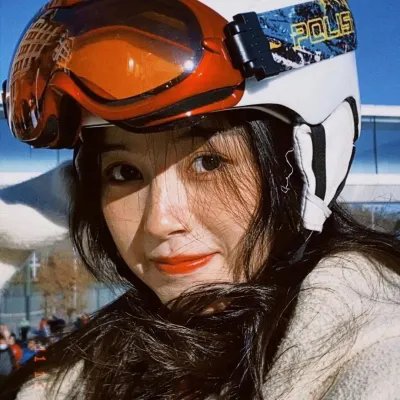 就爱你的谎